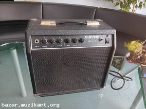 Усилвател (комбо) за китара SUNN Mustang ST-15 (15W)