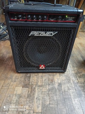 Peavey Basic 60 bass combo