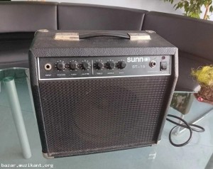 15W Комбо усилвател за китара SUNN Mustang ST-15