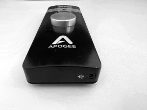 Apogee One - изключително качествен аудио интерфейс.