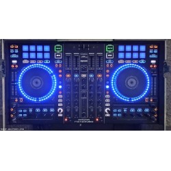 Denon MC7000