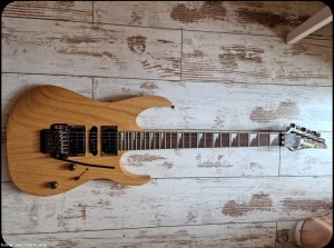 Ibanez RG Natural Finish, тремоло