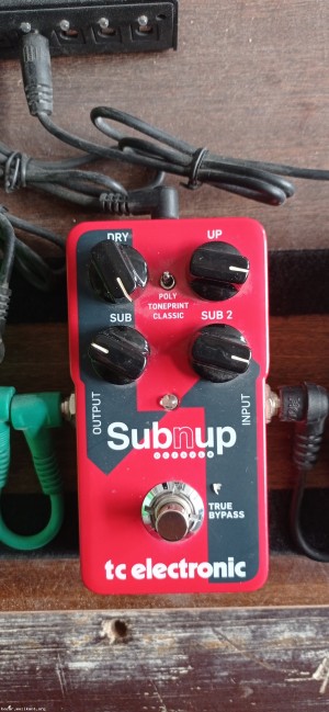 Octaver TC Electronic Sub'N'Up