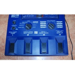 ROLAND GR09 Guitar Synthesizer