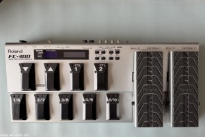 Roland FC-300 MIDI foot controller