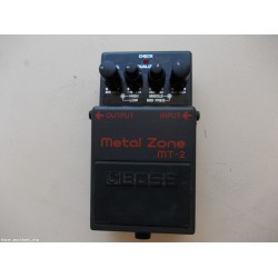 BOSS Metal Zone MT-2
