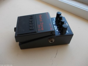 BOSS Metal Zone MT-2