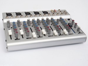 Behringer Eurorack MXB1002