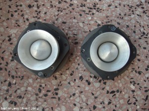 Високотонови туитъри JBL 2402H