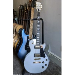 Нова китара тип LP Sire Larry Carlton L7