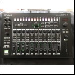 Roland MX1 - performance mixer