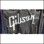 Gibson Flag и интериорен транспарант